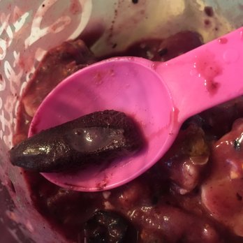 Everbowl - Rock hard frozen chunks of açaí because it wasn't blended properly - Acai Bowls Near Me - Oceanside, California Everbowl - Rock hard frozen chunks of açaí because it wasn't blended properly - Acai Bowls Near Me - Oceanside, California