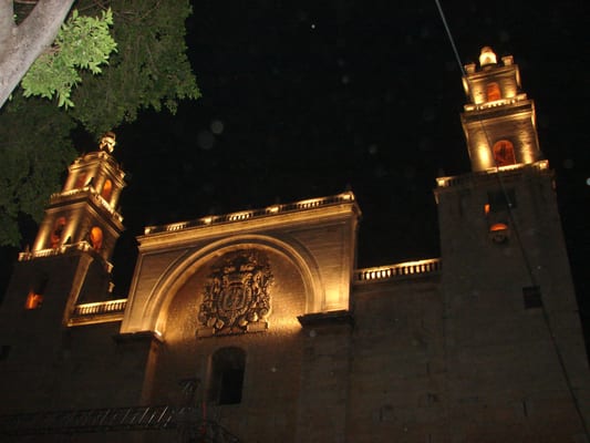 Plaza Grande by null