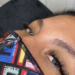 Kalon Beauty - Mega volume lash extensions