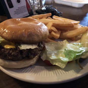 Lime Street Cafe - Half-Pound Classic American w/ Steak Fries - Cafes Near Me - Springfield, Illinois