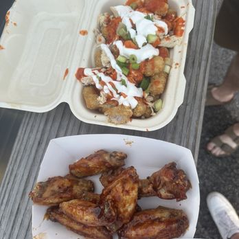 Wing and a Prayer - Korean BBQ Wings, Buffalo Loaded Chicken - Food Trucks Near Me Wing and a Prayer - Korean BBQ Wings, Buffalo Loaded Chicken - Food Trucks Near Me