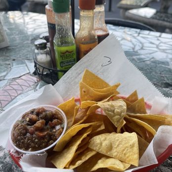 Dia de Pesca - Chips con Salsa - Mexican Near Me - San Jose, California Dia de Pesca - Chips con Salsa - Mexican Near Me - San Jose, California