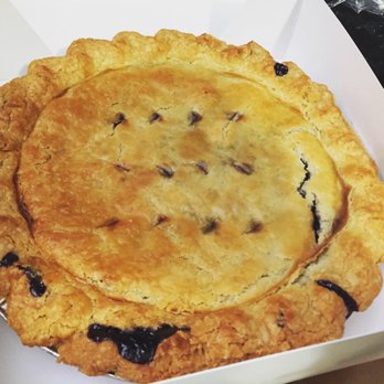 Petee's Cafe - whole pie purchase - Wild Maine Blueberry - Cafes Near Me - Brooklyn, New York Petee's Cafe - whole pie purchase - Wild Maine Blueberry - Cafes Near Me - Brooklyn, New York