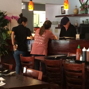 Saigon Eden - Workers messing around - Vietnamese Near Me - Alhambra, California