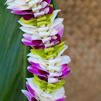 Buy Hawaiian Lei - Alana Lei (Purple, White & Green) - Party & Event Planning Near Me - Honolulu, Hawaii