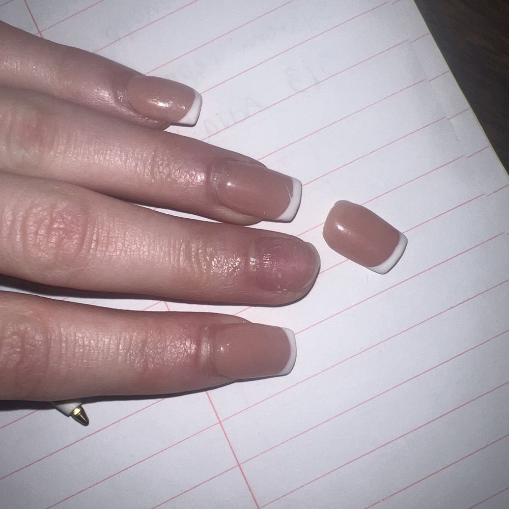 1 Nails &Spa Salon - Nail Salons Near Me - Waunakee, Wisconsin