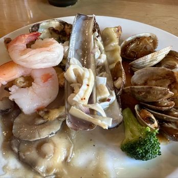 Mizumi - Sushi Bars Near Me - Little Neck, New York