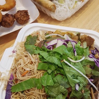 Tofoo Com Chay - Combo plate, vermicelli rice noodle salad - Vietnamese Near Me - San Jose, California Tofoo Com Chay - Combo plate, vermicelli rice noodle salad - Vietnamese Near Me - San Jose, California