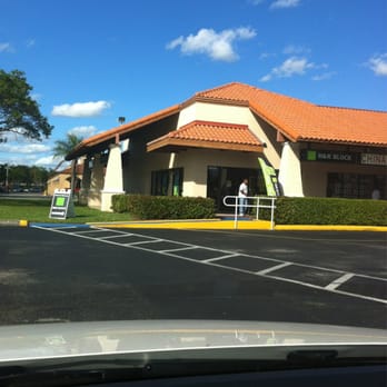 H&R Block - Main entrance - Tax Services Near Me - Boca Raton, Florida H&R Block - Main entrance - Tax Services Near Me - Boca Raton, Florida