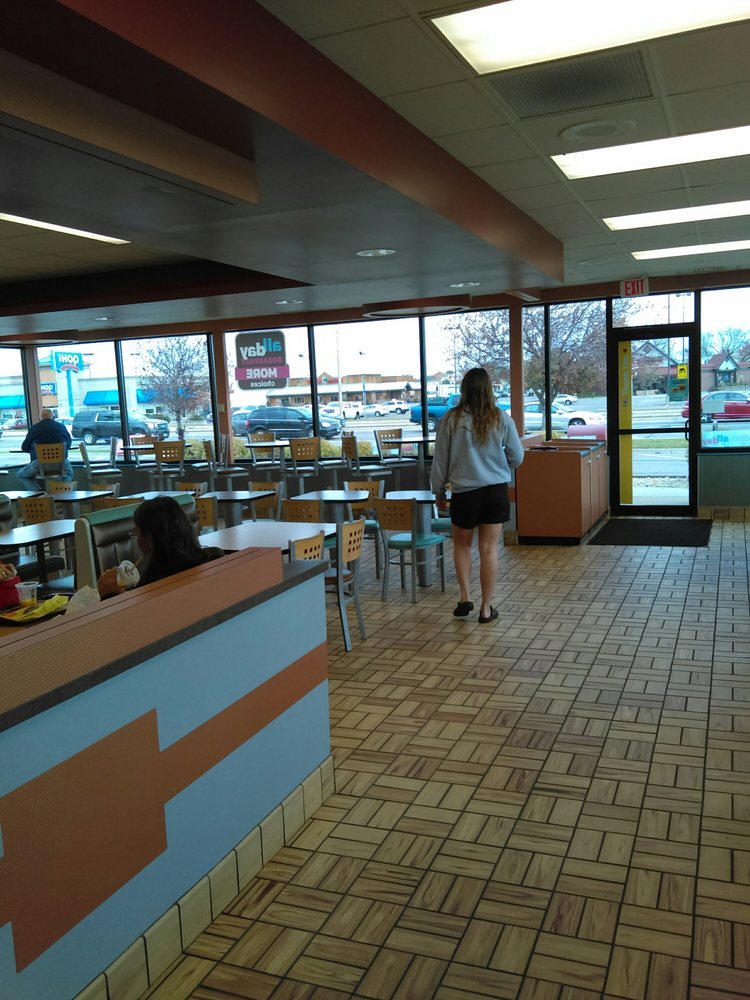 MCDONALD’S Updated March 2024 18 Reviews 210 2nd St S, Waite Park