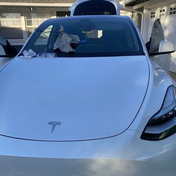 Mobile Safe Auto Glass - During the repair - Auto Glass Services Near Me - La Mirada, California Mobile Safe Auto Glass - During the repair - Auto Glass Services Near Me - La Mirada, California