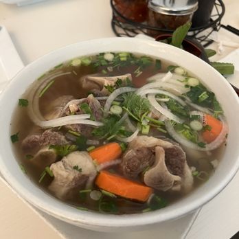 Basilic Vietnamese Grill - Oxtail Ox Tail Pho - Vietnamese Near Me - North Miami, Florida Basilic Vietnamese Grill - Oxtail Ox Tail Pho - Vietnamese Near Me - North Miami, Florida