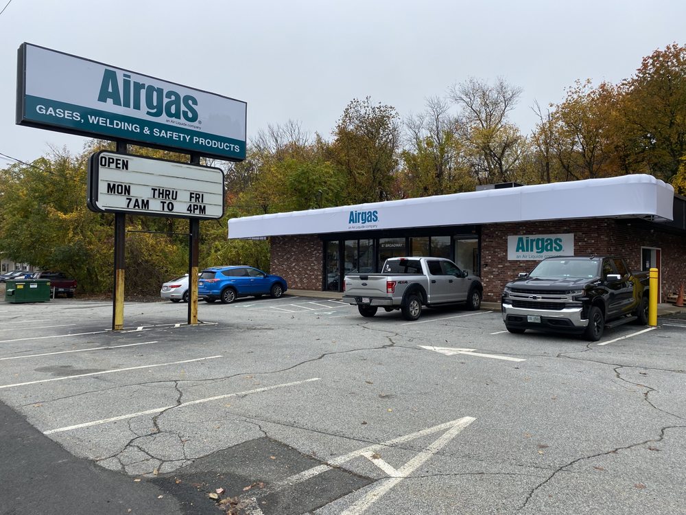 AIRGAS STORE Updated August 2024 87 Broadway, Saugus, Massachusetts