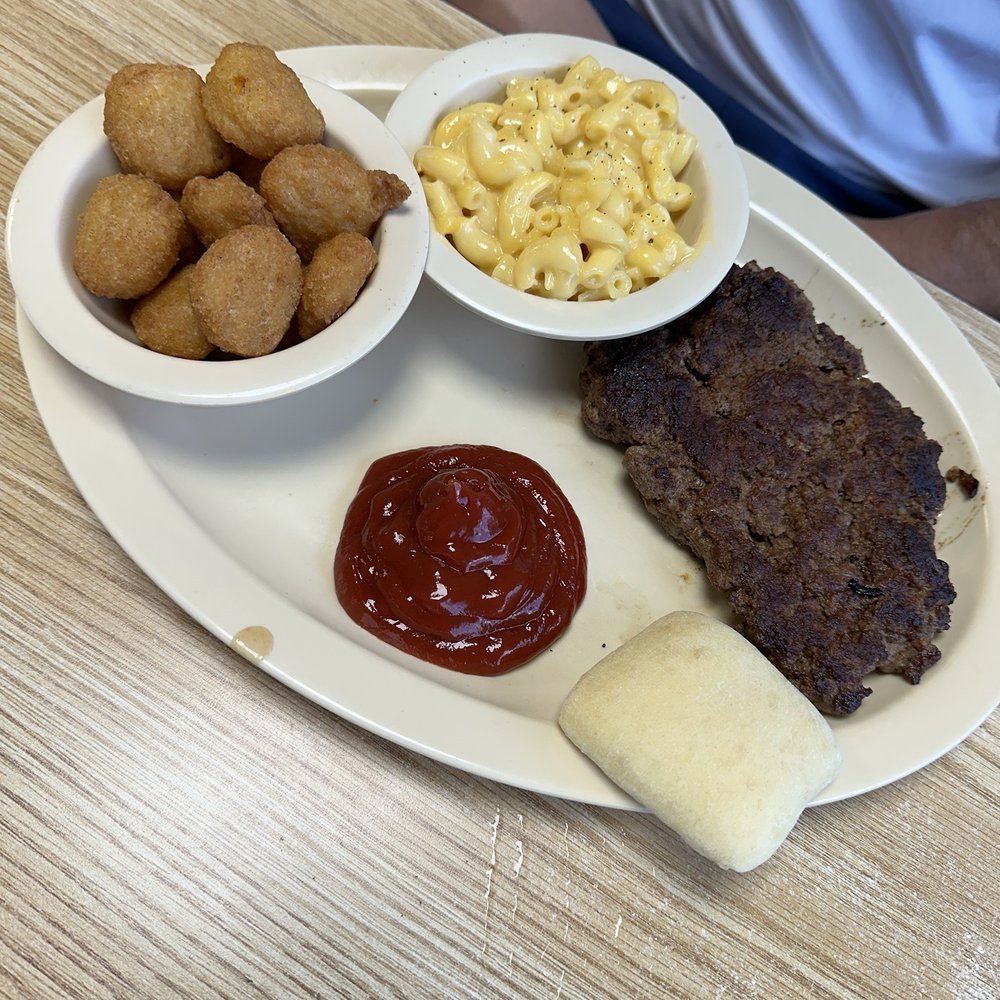 Hamburger steak, Mac and cheese, corn nuggets...all good! Hamburger steak, Mac and cheese, corn nuggets...all good!