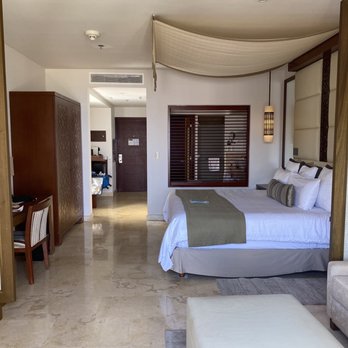 Secrets Playa Mujeres - King Jr Suite Preferred Club - Resorts Near Me - Cancún, ROO