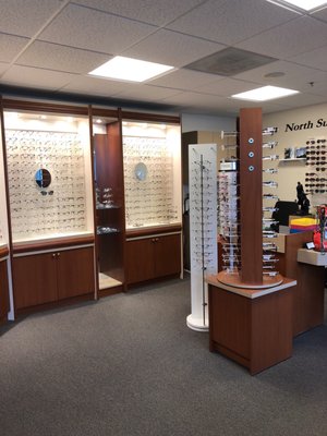 Crisp North Suburban Eye Scene for Desktop Crisp North Suburban Eye Scene for Desktop