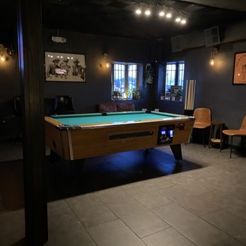 Smith’s on 7th - Pool table - Lounges Near Me - Phoenix, Arizona