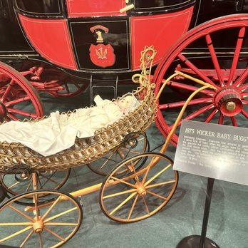 Car and Carriage Caravan Museum - Baby Carriage - Museums Near Me - Luray, Virginia