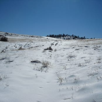Harvey Moore Trail - The high meadow in the snow. - Hiking Near Me - Descanso, California