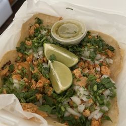 Taqueria Los Jarochos - Chicken Tacos