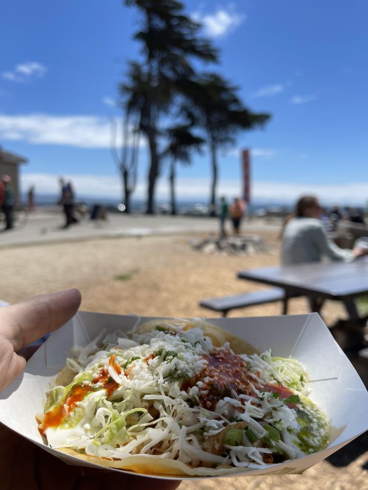 Food from Steamer Lane Supply