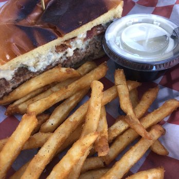 Casino Inn - Blue cheese bacon burger - Dive Bars Near Me - Alpine, California Casino Inn - Blue cheese bacon burger - Dive Bars Near Me - Alpine, California