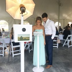 Everyday Elegance Photo Booth - iPod sharing station to email or post to social media!