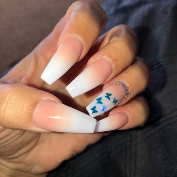 Haute Nails - Ombré acrylic nail set - Nail Salons Near Me - Murrieta, California