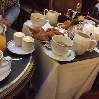 Angelina - The whole set up - Breakfast & Brunch Near Me - Paris, 75