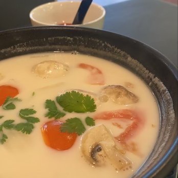 Mee Kiin Thai Kitchen - Coconut Tom yum soup - Thai Near Me - Bradford, Ontario Mee Kiin Thai Kitchen - Coconut Tom yum soup - Thai Near Me - Bradford, Ontario