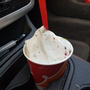 Dairy Queen Ltd Brazier - Blizzard - Fast Food Near Me - Brampton, Ontario
