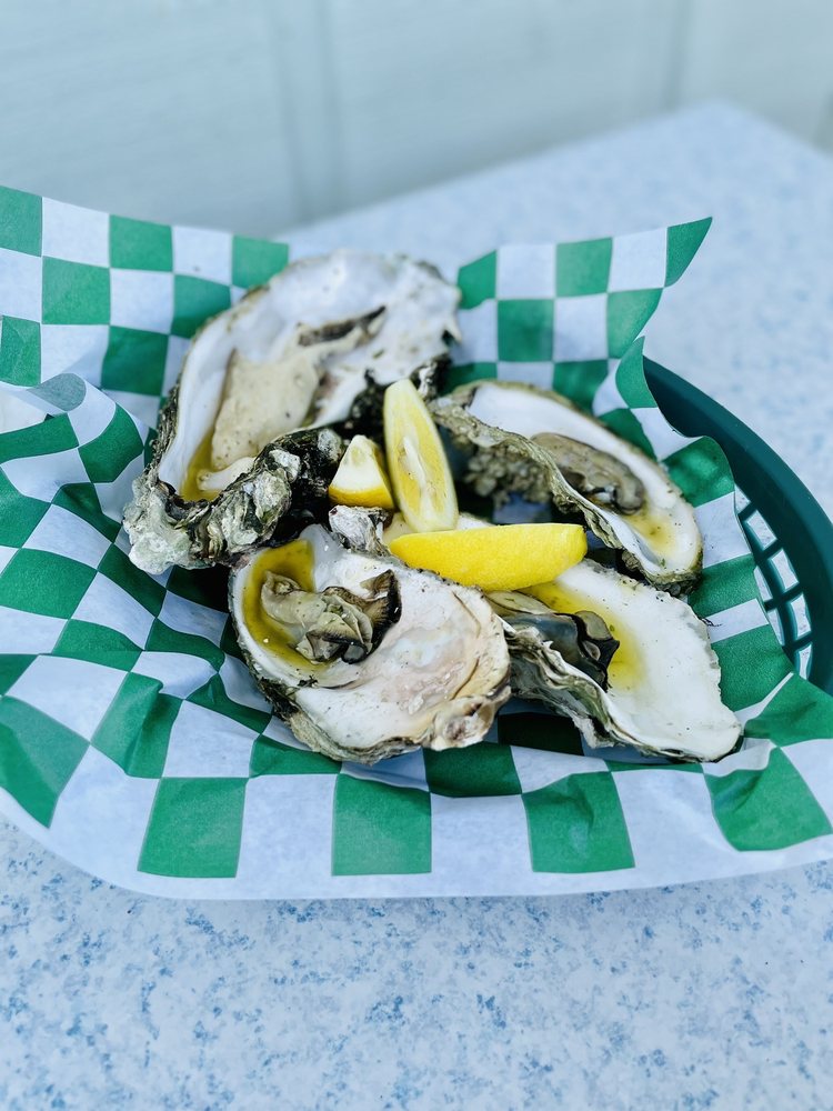 Tognazzini's Dockside