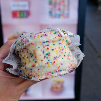 Bklyn Macs - Desserts Near Me - New York, New York Bklyn Macs - Desserts Near Me - New York, New York