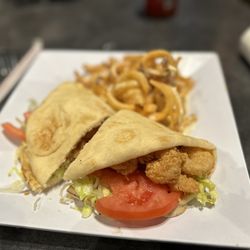 Baumhower's Victory Grille - Vestavia Hills - Naan Non (Alabama Gulf Seafood) Shrimp Po'boy