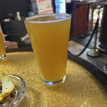 Silver Baron Lounge - Mango Cart - Sports Bars Near Me - Reno, Nevada Silver Baron Lounge - Mango Cart - Sports Bars Near Me - Reno, Nevada