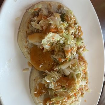 El carbonero restaurant and pupuseria