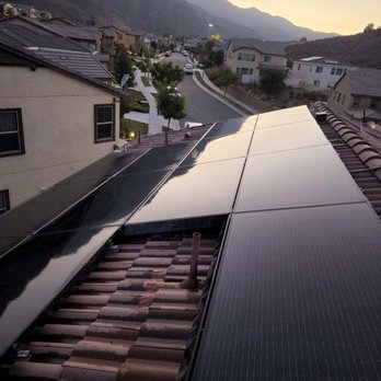 Sunwashers - Clean and shiny - Solar Panel Cleaning Near Me - Perris, California Sunwashers - Clean and shiny - Solar Panel Cleaning Near Me - Perris, California