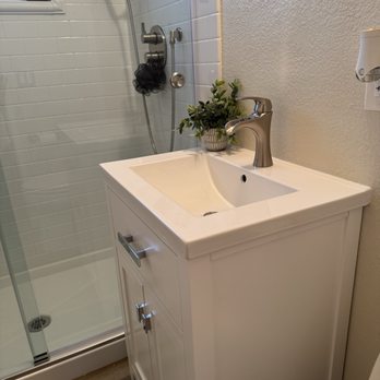 FV Plumbing & Rooter - This completes our new bathroom!! - Plumbing Near Me