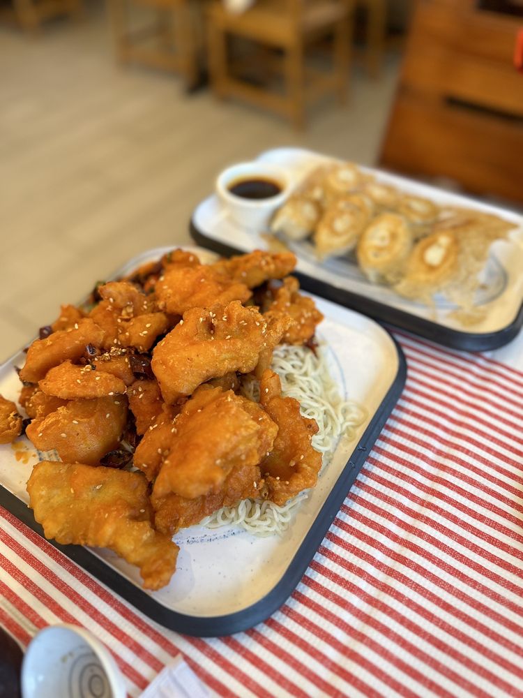 NOODLES & DUMPLINGS 279 Photos & 145 Reviews 16630 El Camino Real