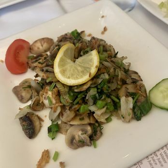 Zest - Lovely Garlic Mushrooms - Indian Near Me - Edinburgh, EDH Zest - Lovely Garlic Mushrooms - Indian Near Me - Edinburgh, EDH