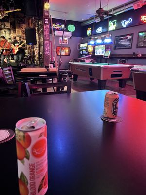 Montavilla Station by null