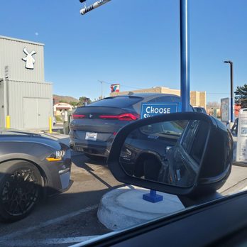 Dutch Bros Coffee - Waiting on the wrong side of the lane. (on shorter lane, got taken order last) - Coffee & Tea Near Me - Albuquerque, New Mexico