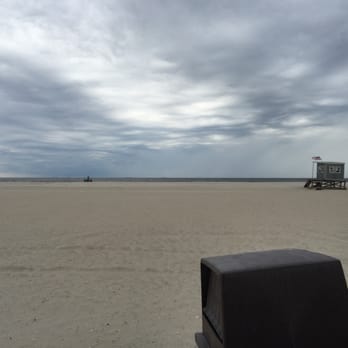 Silver Point Beach Club - Social Clubs Near Me - Atlantic Beach, New York
