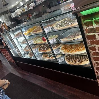Gitto's Pizza - Pizza Near Me - Orlando, Florida