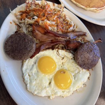 Avalon Diner - Diners Near Me - Houston, Texas Avalon Diner - Diners Near Me - Houston, Texas