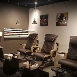 Tips and Toes Studio