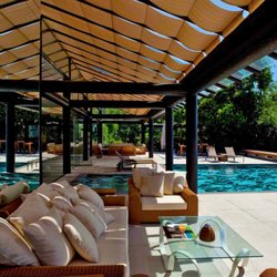 Rio Upscale