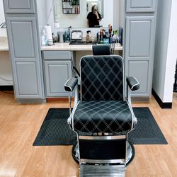 Darlene’s Cut & Curl