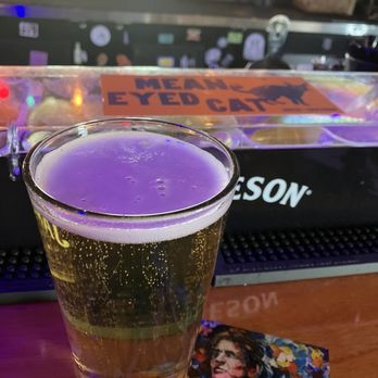 Mean Eyed Cat - Coors Banquet Beer - Bars Near Me - Driftwood, Texas Mean Eyed Cat - Coors Banquet Beer - Bars Near Me - Driftwood, Texas