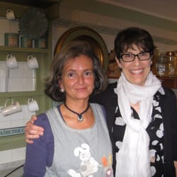 Gina's Italy - A home cooking class!